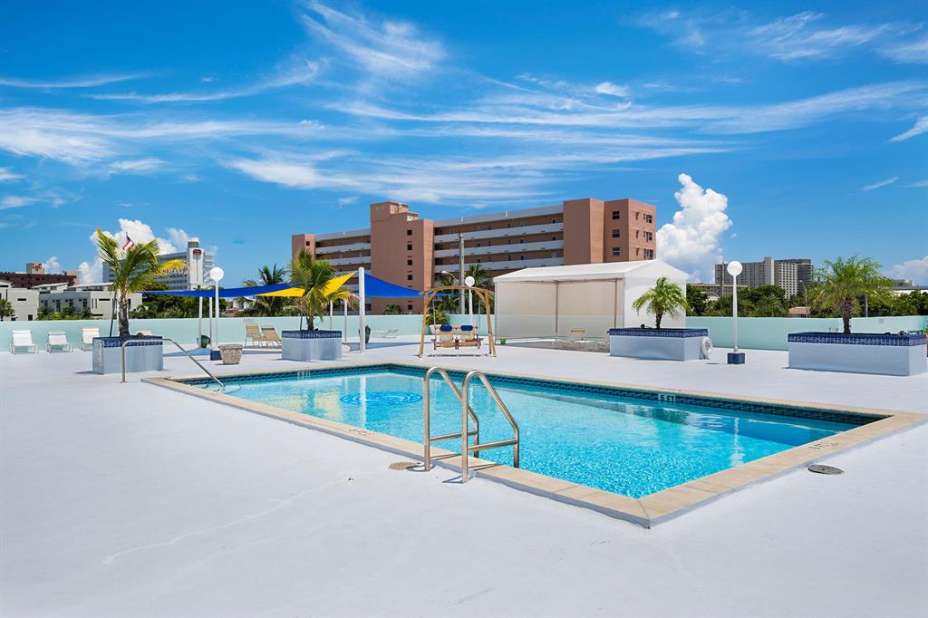 1505 N Riverside Drive Unit: 405