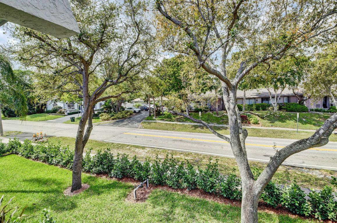 398 W Camino Real, Boca Raton