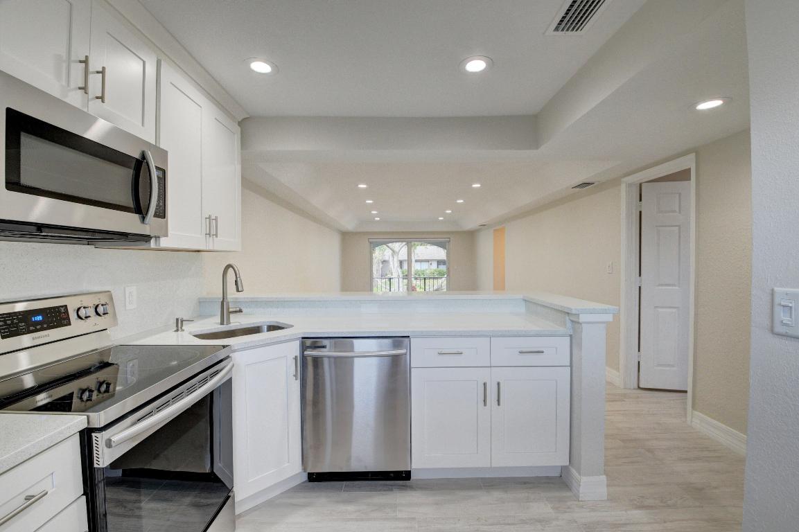 398 W Camino Real, Boca Raton