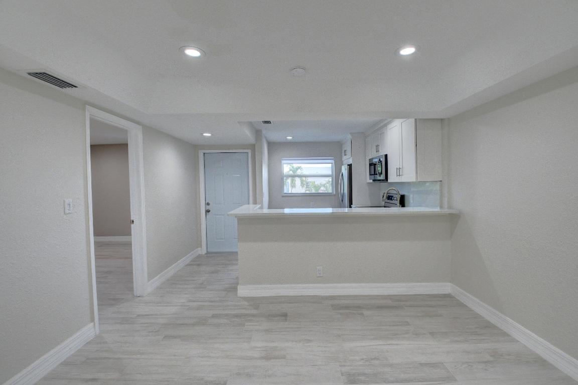 398 W Camino Real, Boca Raton