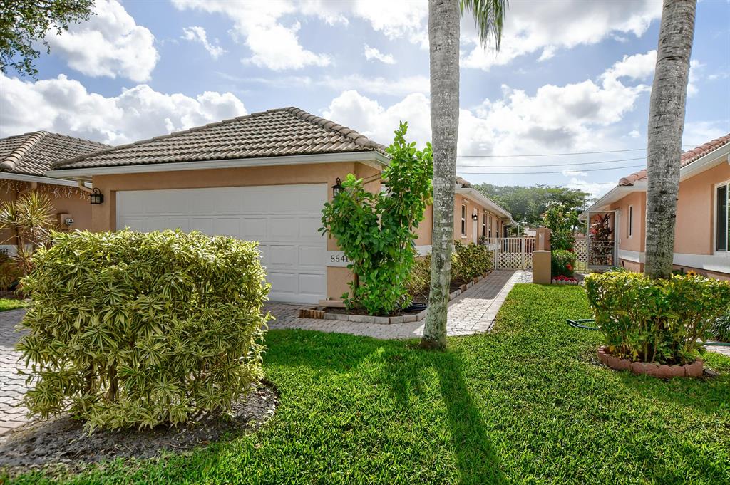 5541 Grande Palm Circle