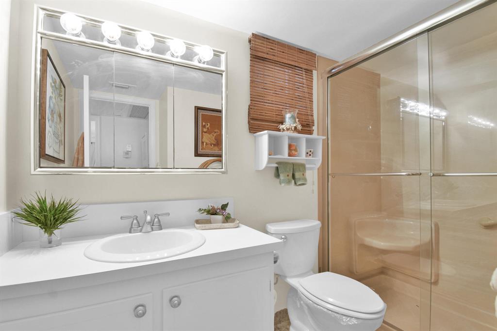 2811 S Garden Drive Unit: 306