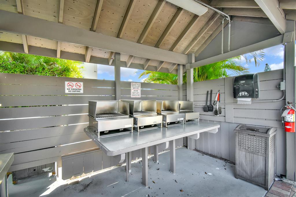 2811 S Garden Drive Unit: 306
