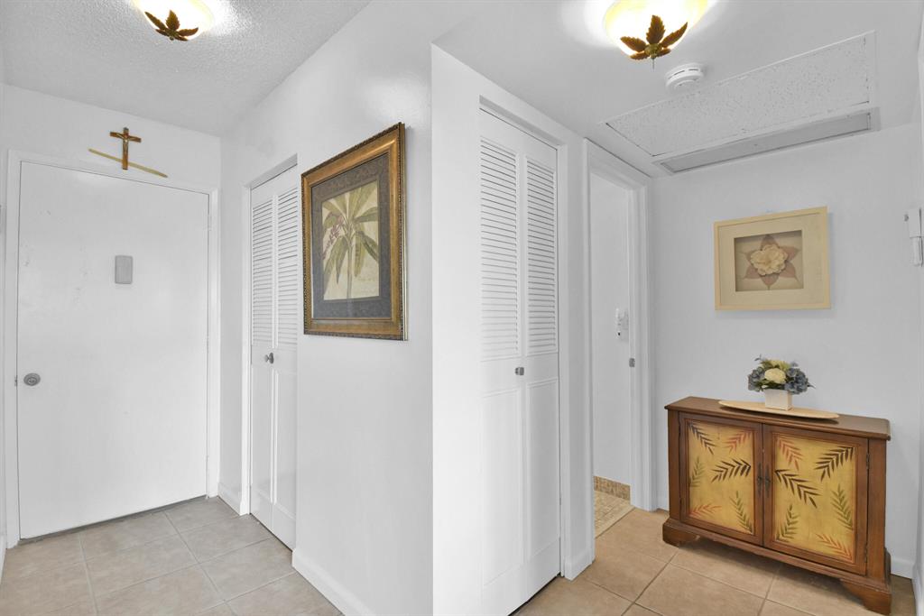 2811 S Garden Drive Unit: 306