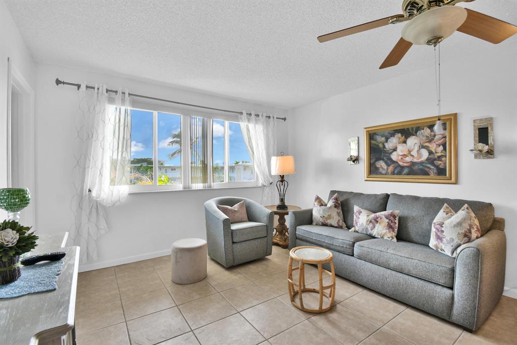 2811 S Garden Drive Unit: 306