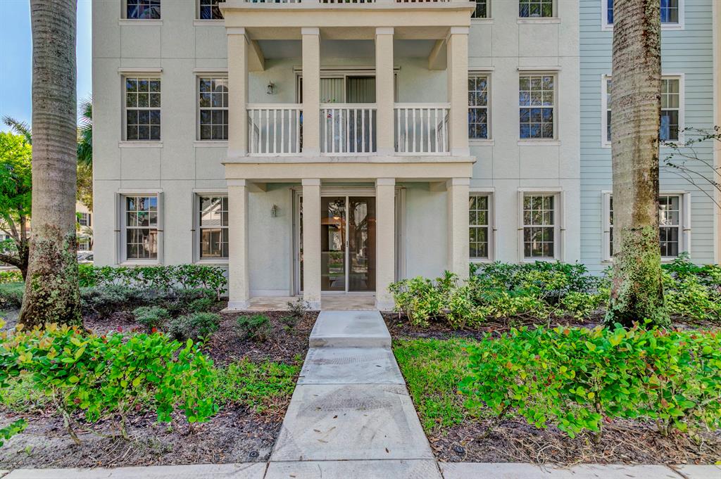 276 Murcia Drive Unit: 108