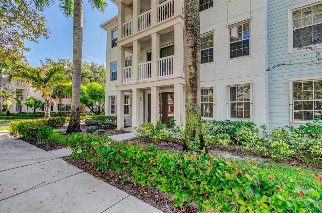276 Murcia Drive Unit: 108