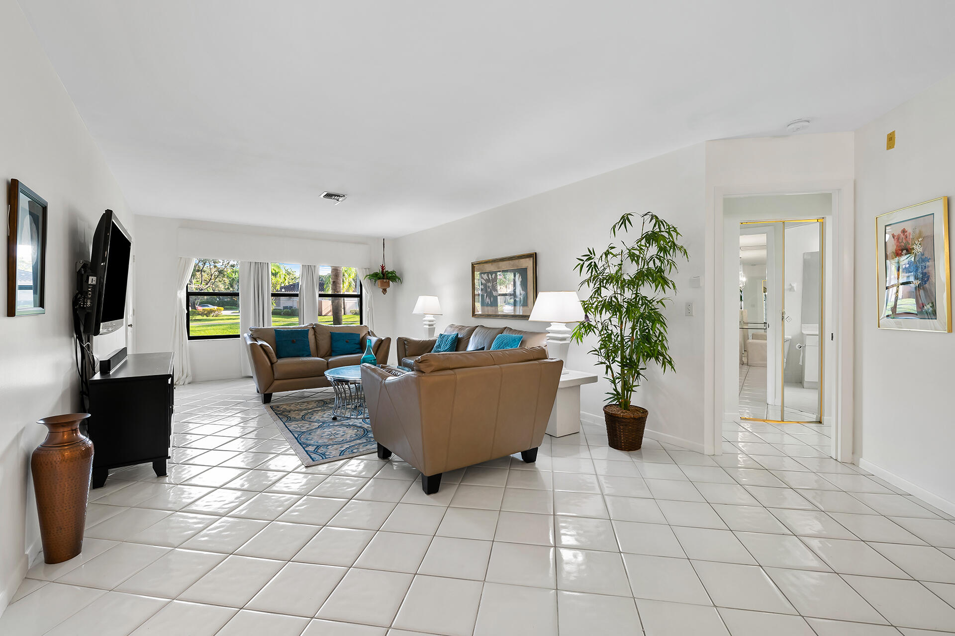 4350 NW 30th Street Unit: 132