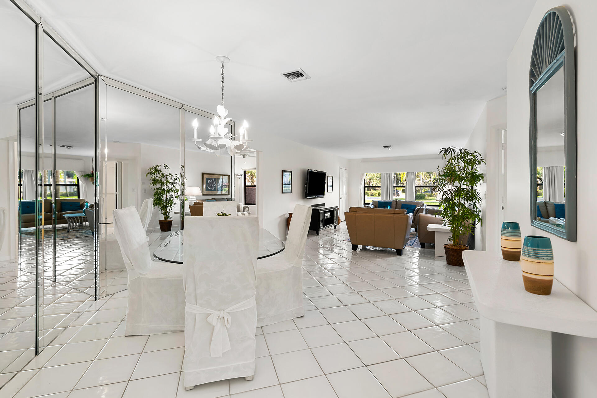 4350 NW 30th Street Unit: 132