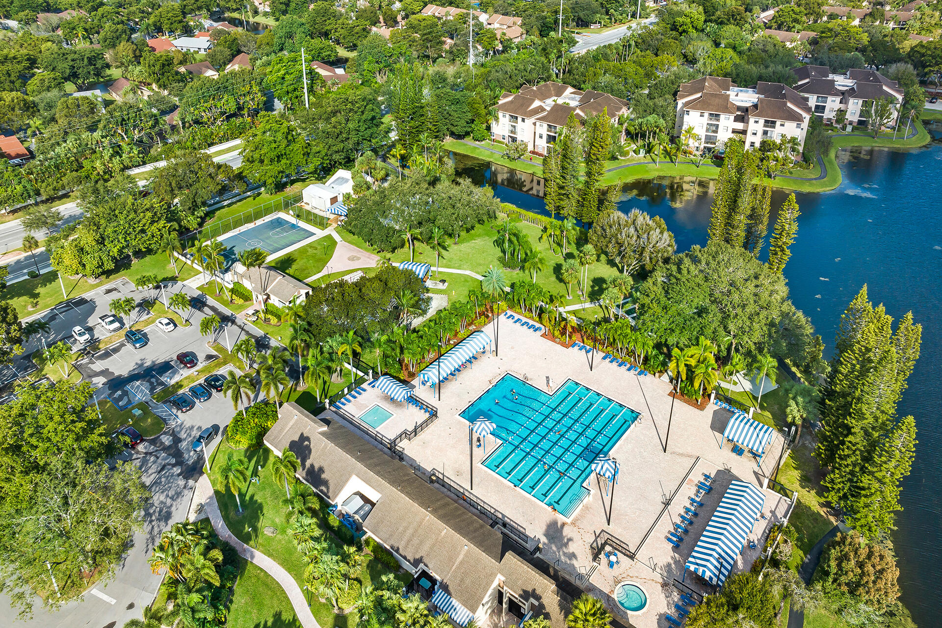 4350 NW 30th Street Unit: 132