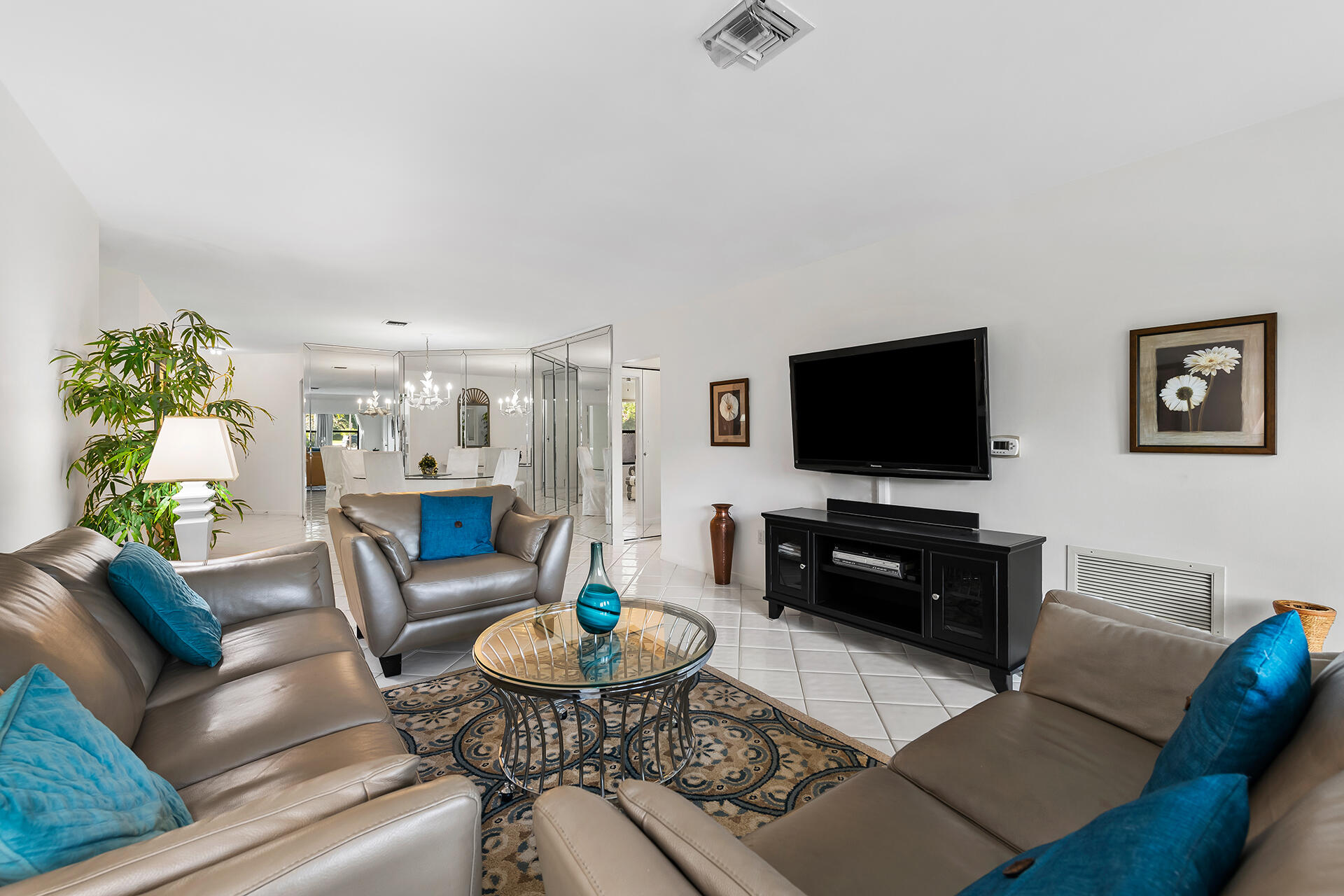 4350 NW 30th Street Unit: 132