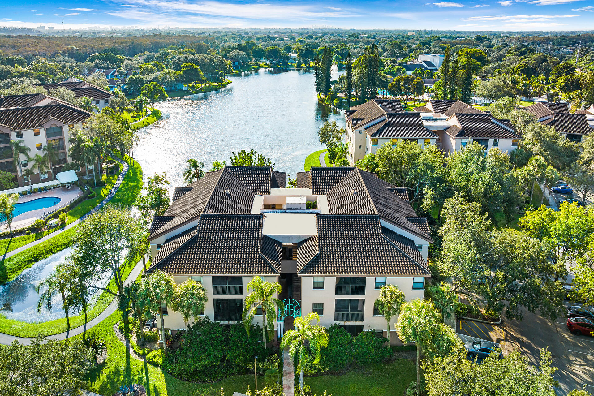 4350 NW 30th Street Unit: 132