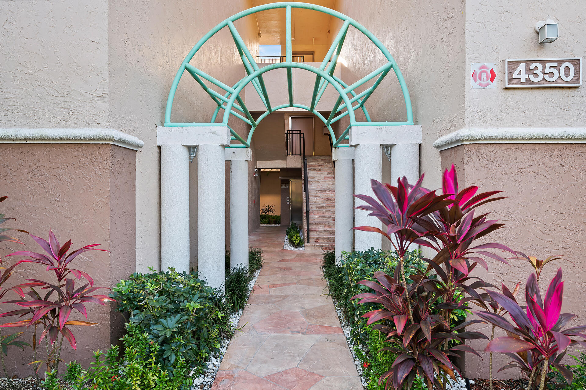 4350 NW 30th Street Unit: 132