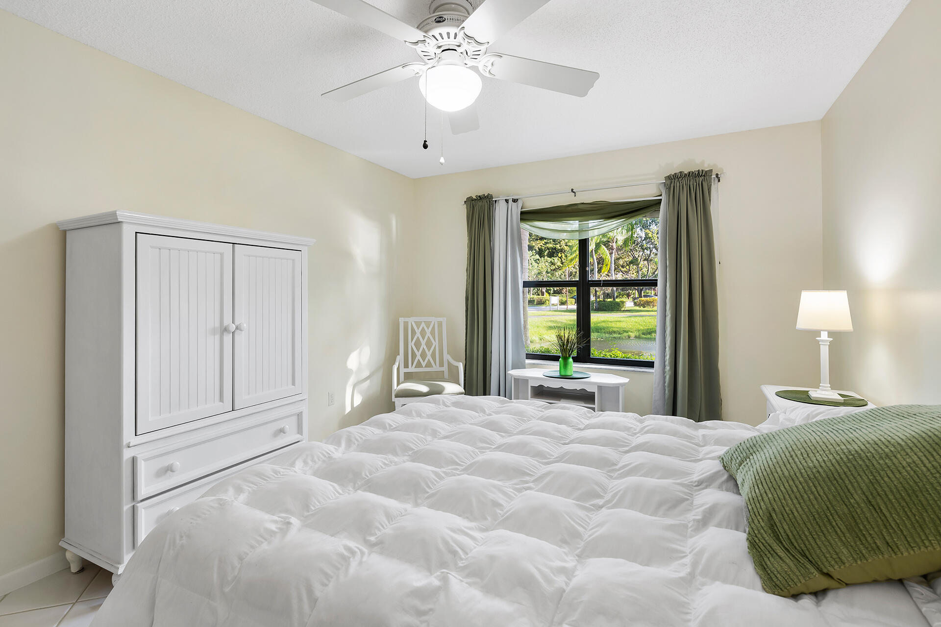 4350 NW 30th Street Unit: 132