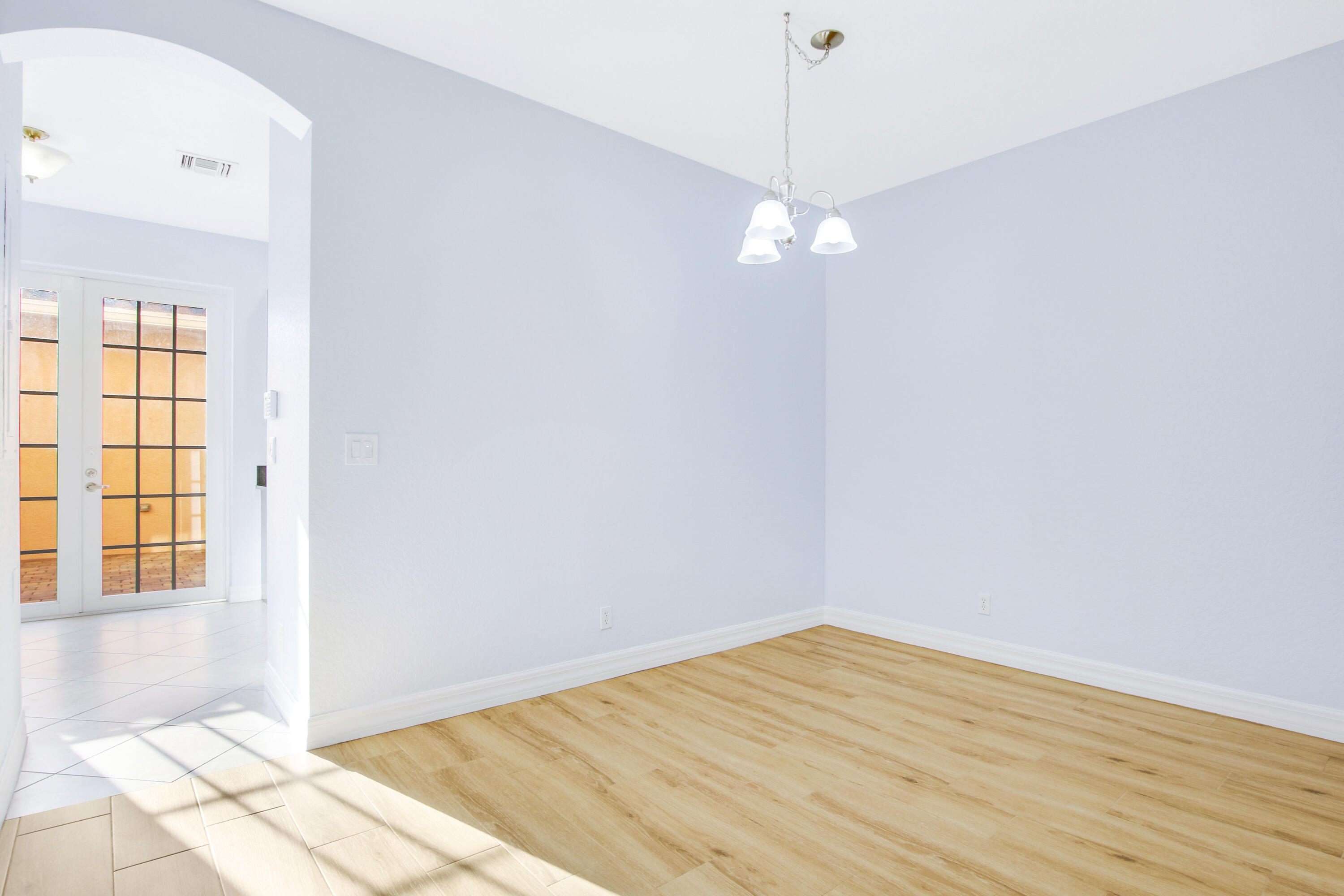 139 Ennis Lane