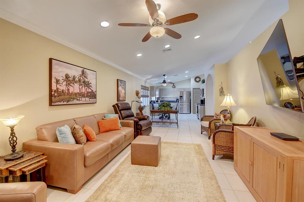 10579 Sunset Isles Court