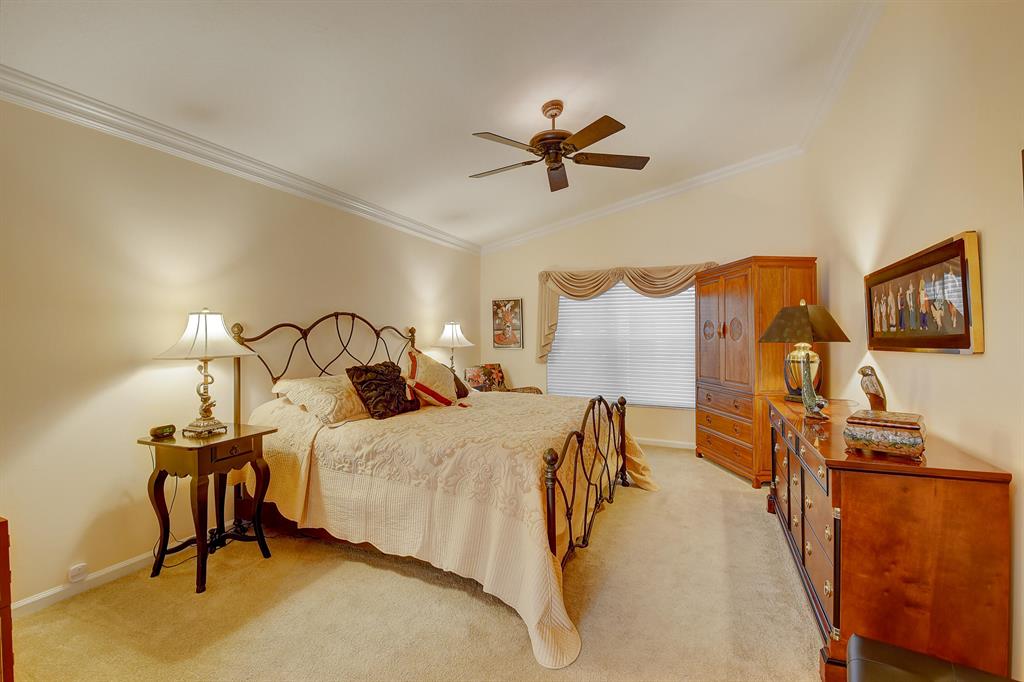 10579 Sunset Isles Court
