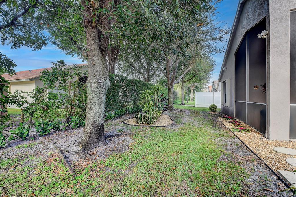 10579 Sunset Isles Court