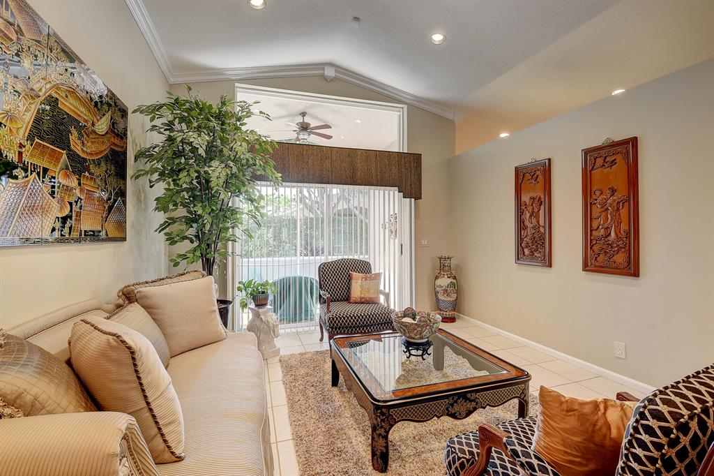 10579 Sunset Isles Court