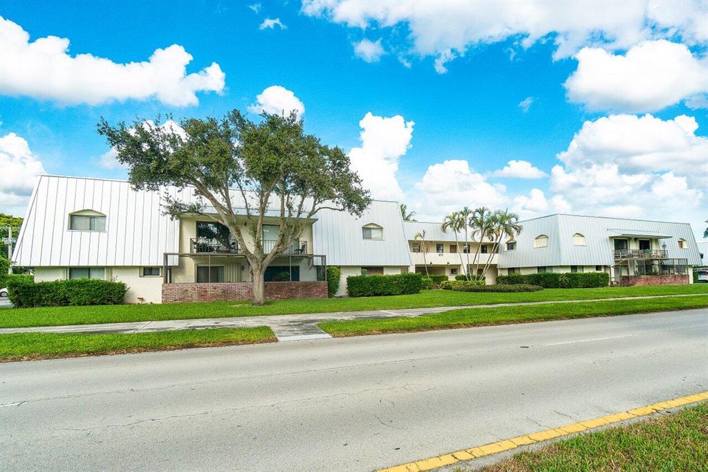 875 NW 13th Street Unit: 4160