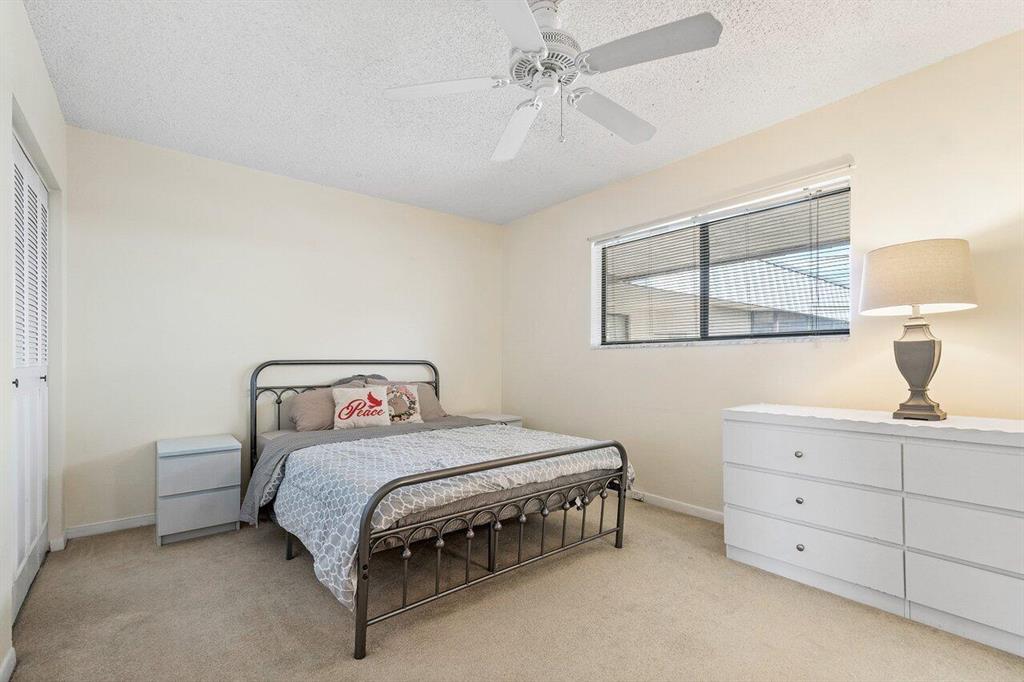 875 NW 13th Street Unit: 4160