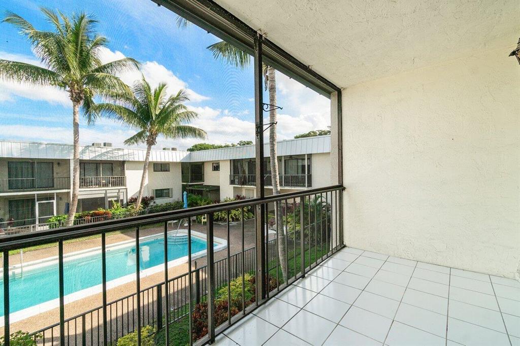 875 NW 13th Street Unit: 4160