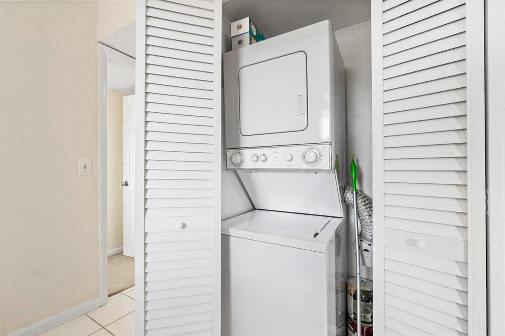875 NW 13th Street Unit: 4160