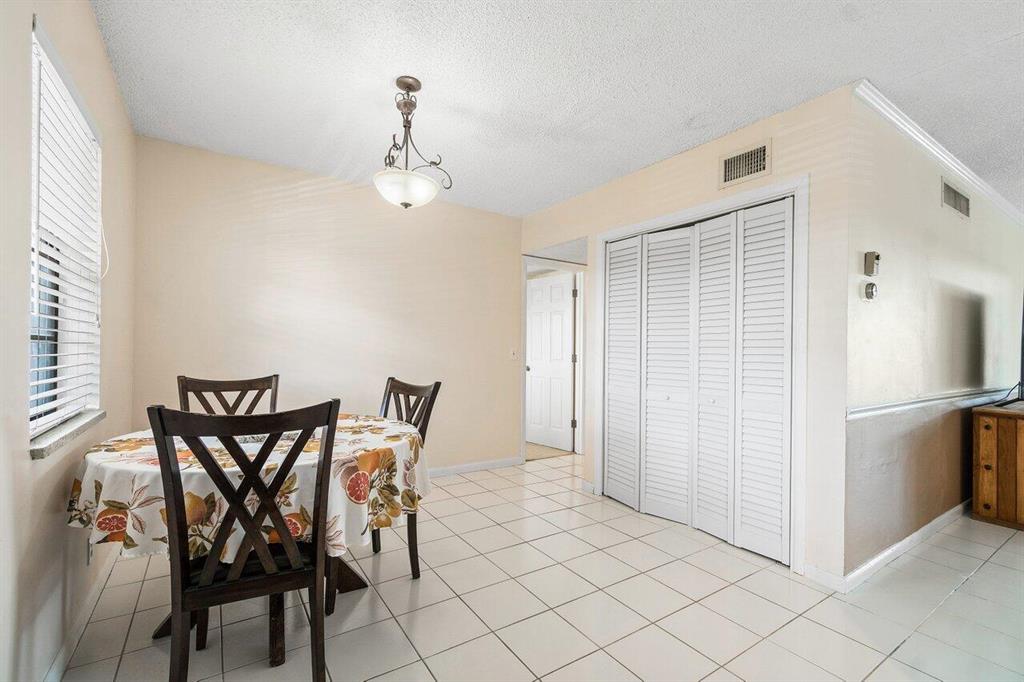 875 NW 13th Street Unit: 4160