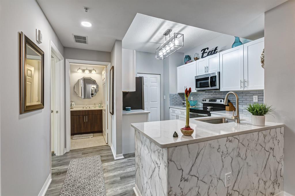 4905 Midtown Lane Unit: 2112