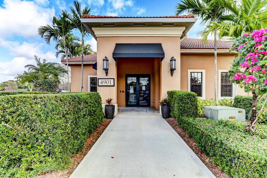 4905 Midtown Lane Unit: 2112