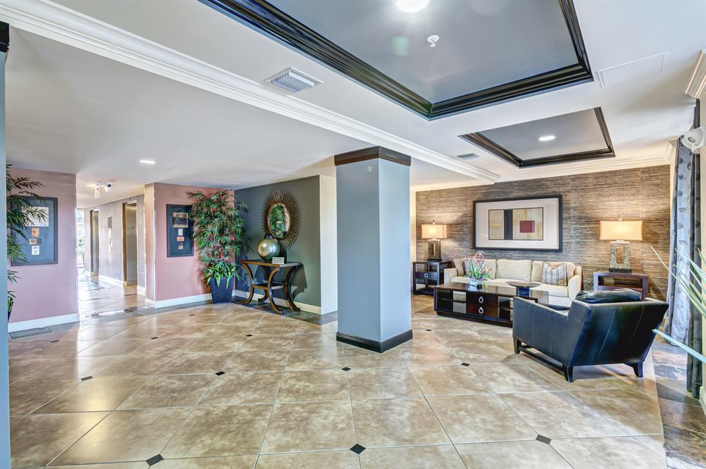 4905 Midtown Lane Unit: 2112