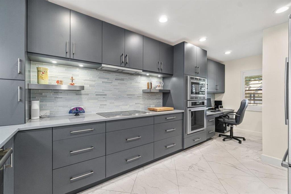 66 Eastgate Drive Unit: D