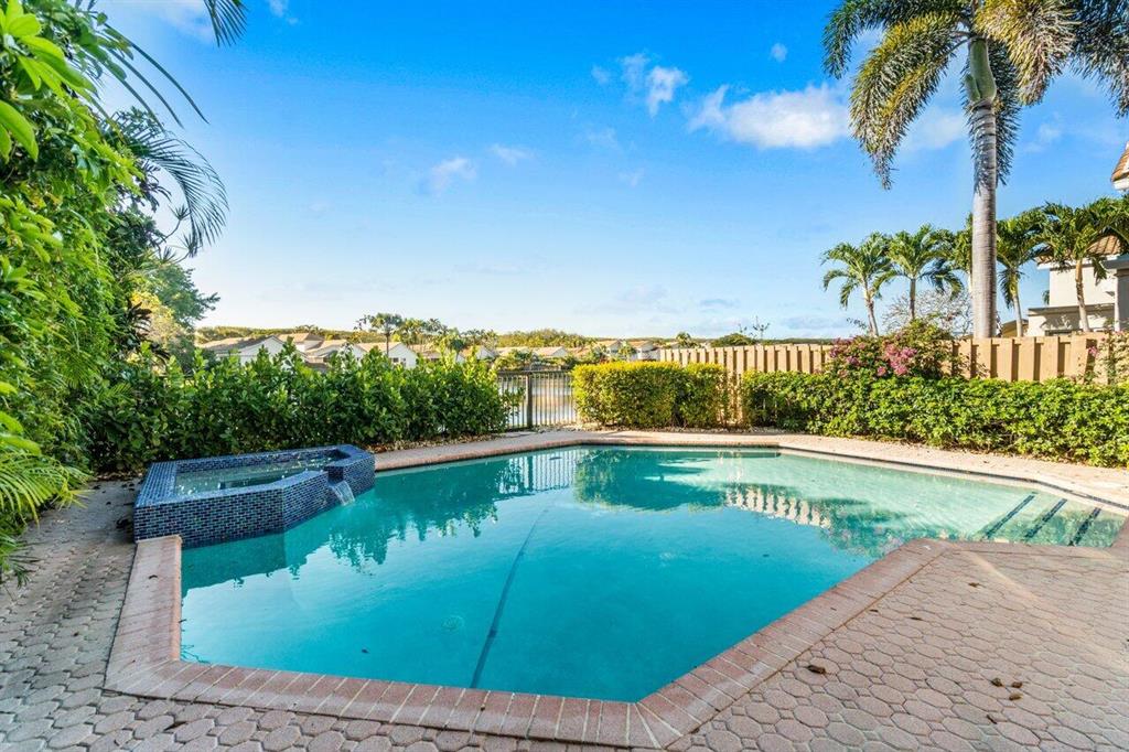 2456 NW 67th Street