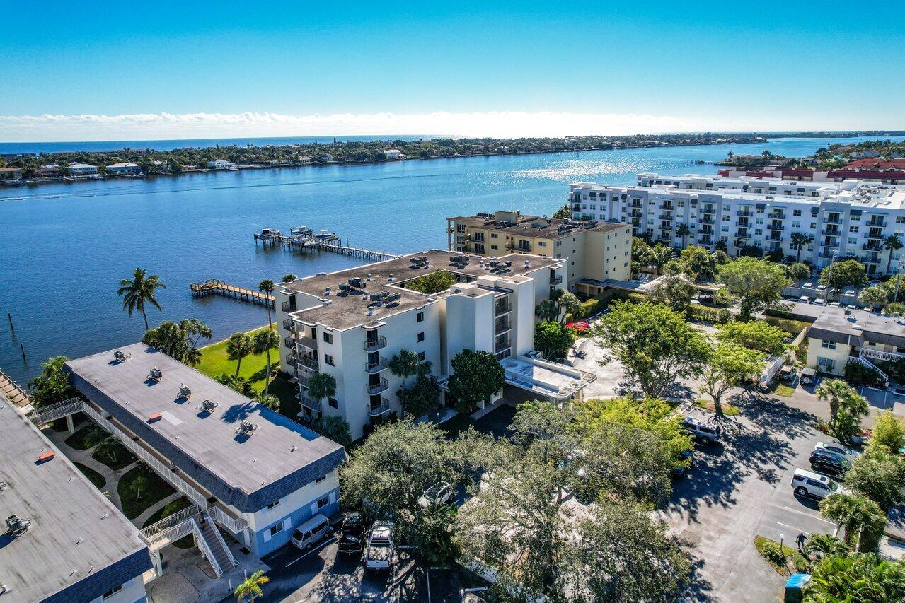1202 S Lake Drive Unit: 102