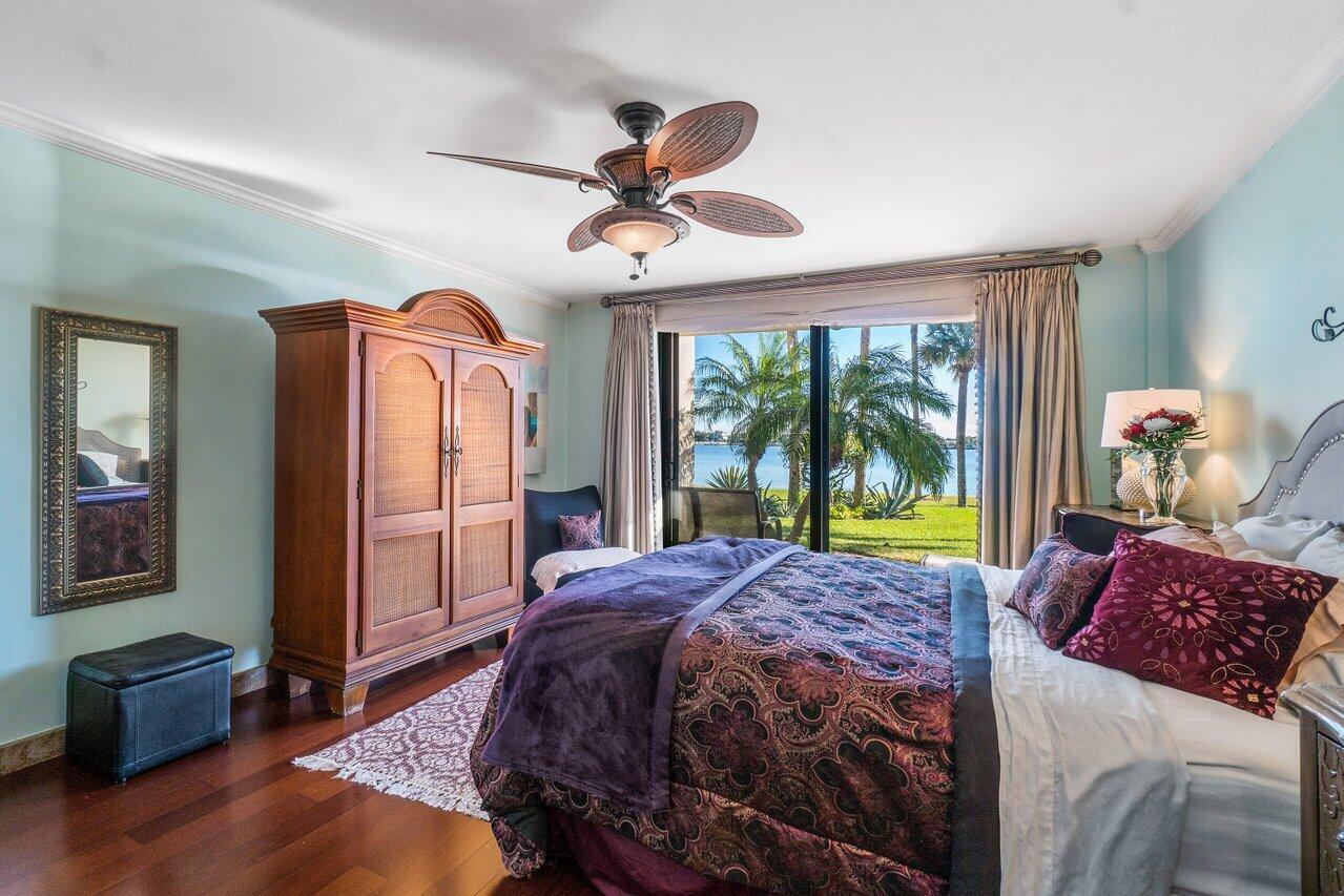 1202 S Lake Drive Unit: 102