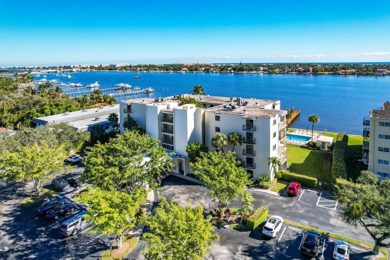 1202 S Lake Drive Unit: 102