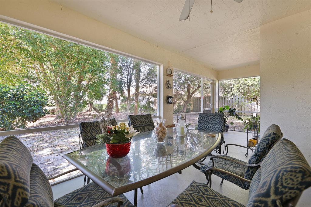 1447 Red Apple Lane