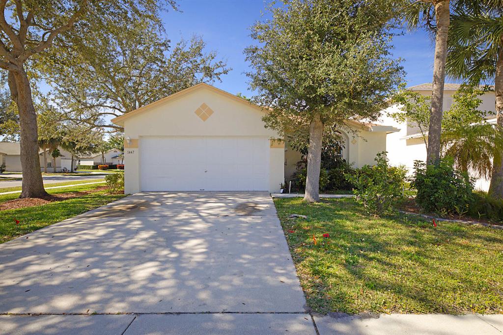 1447 Red Apple Lane