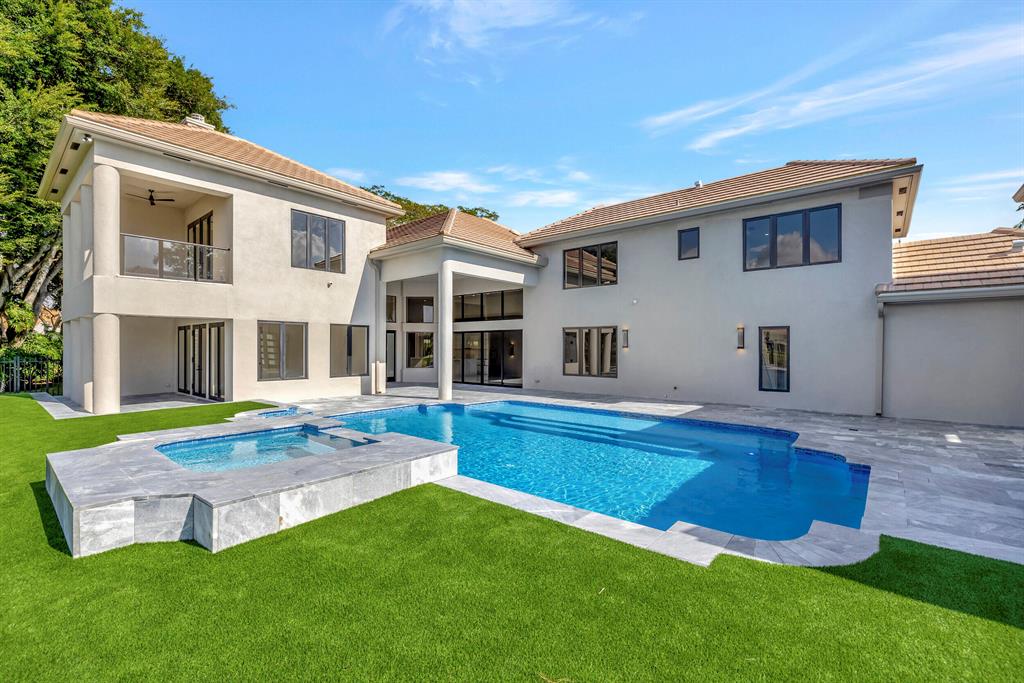 2471 NW 62nd Street