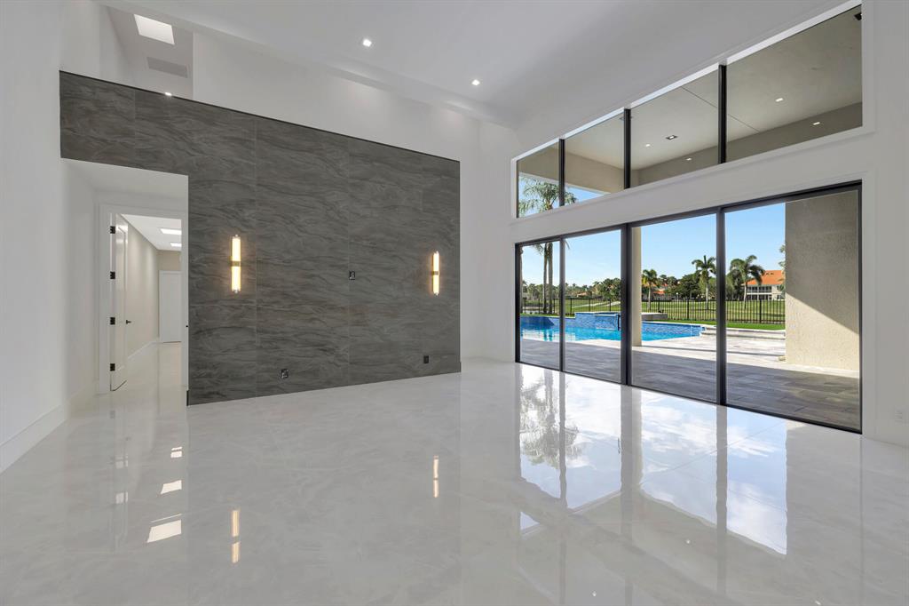 2471 NW 62nd Street