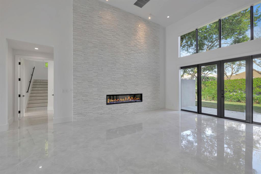 2471 NW 62nd Street