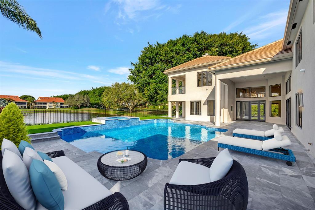 2471 NW 62nd Street