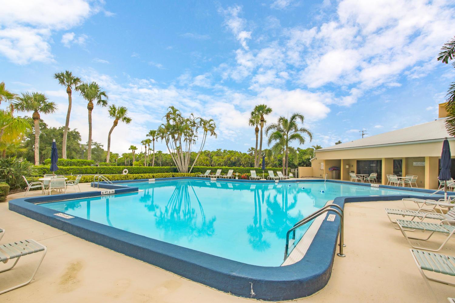 1748 Jupiter Cove Drive Unit: 218