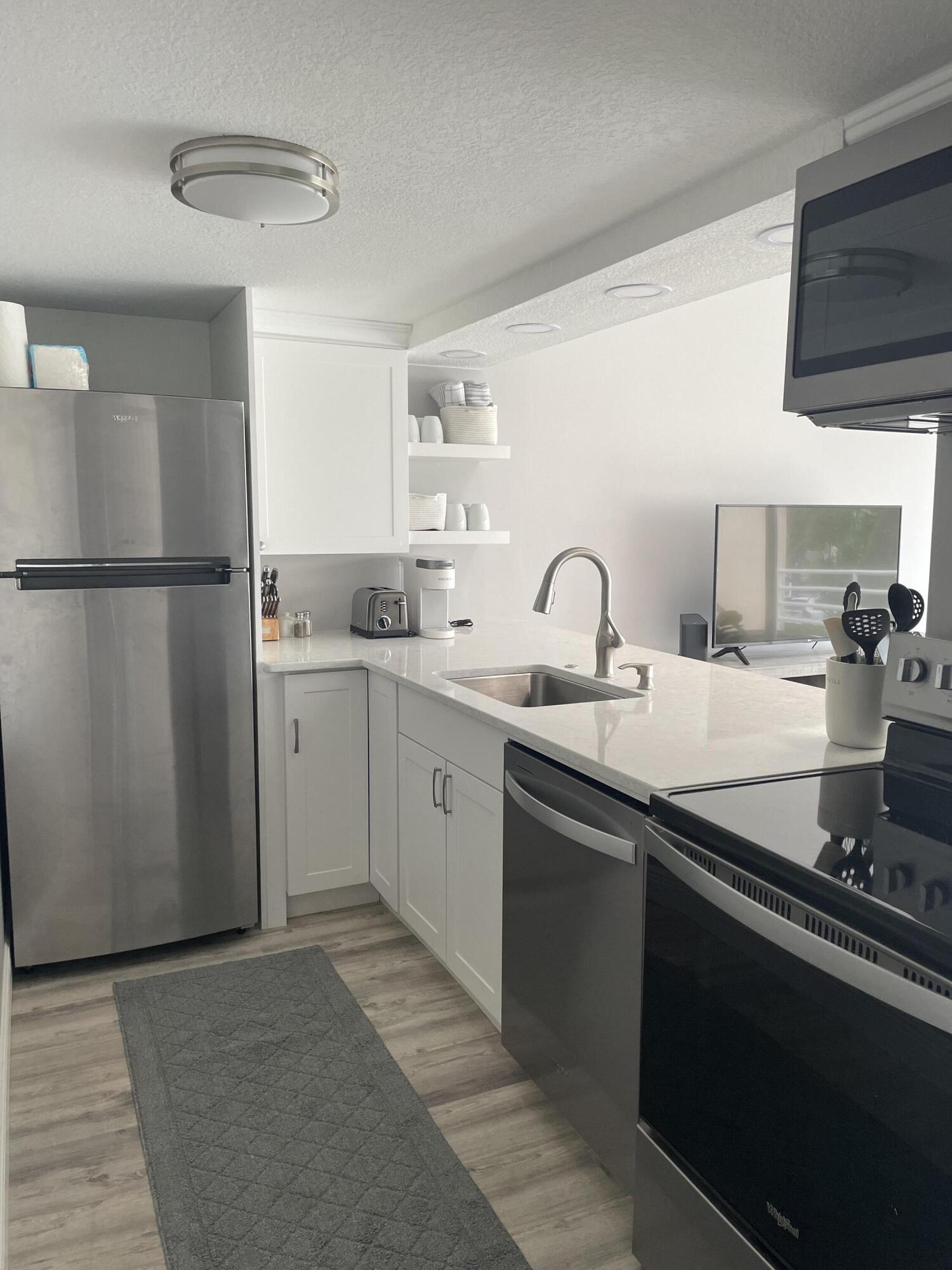 1605 S Us Highway 1 Unit: M2-209