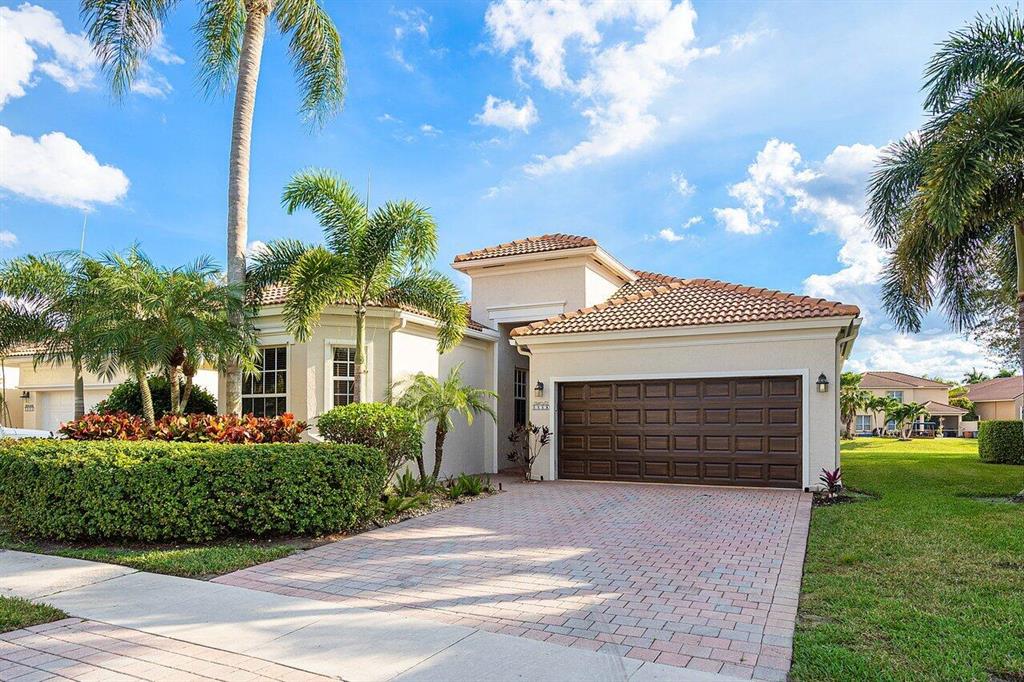 5558 Via De La Plata Circle