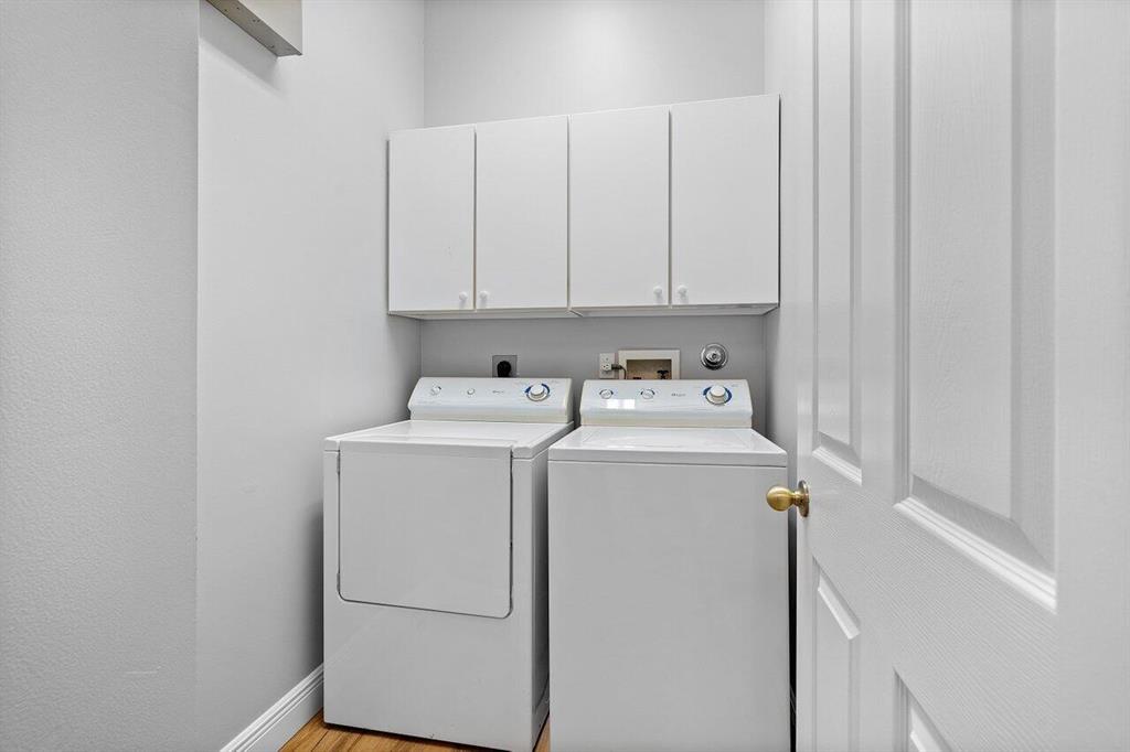 5558 Via De La Plata Circle