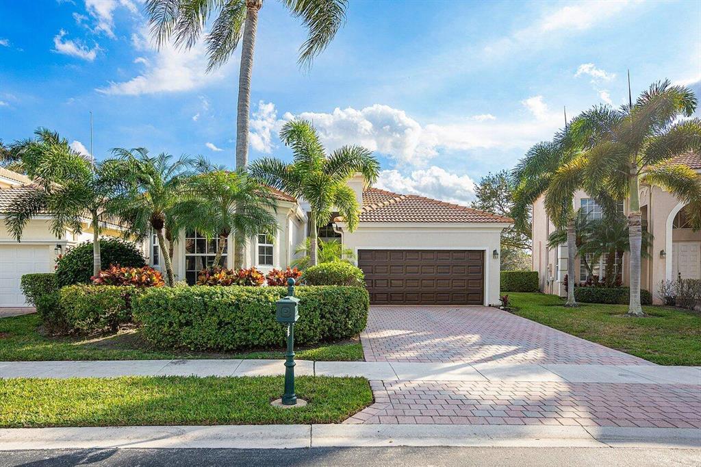 5558 Via De La Plata Circle