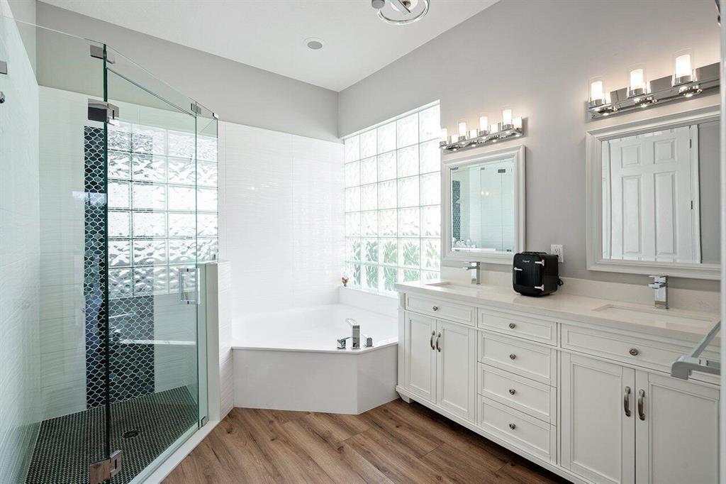 5558 Via De La Plata Circle