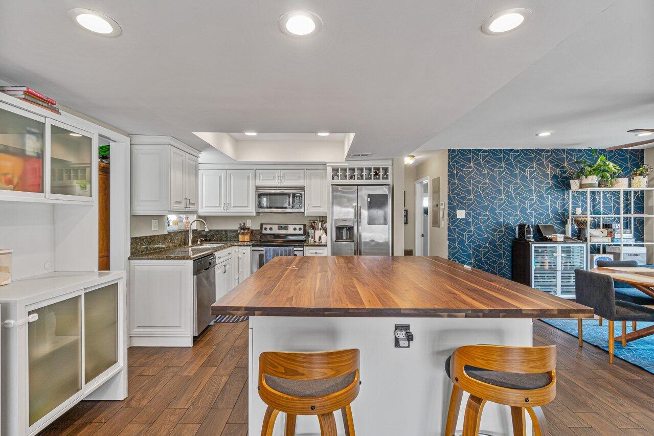 501 SW 8th Terrace