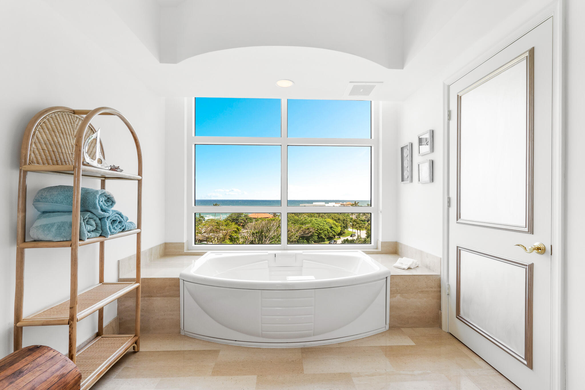 3740 S Ocean Boulevard Unit: 608